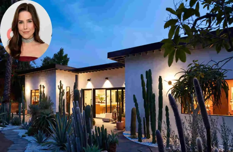 sophia bush house