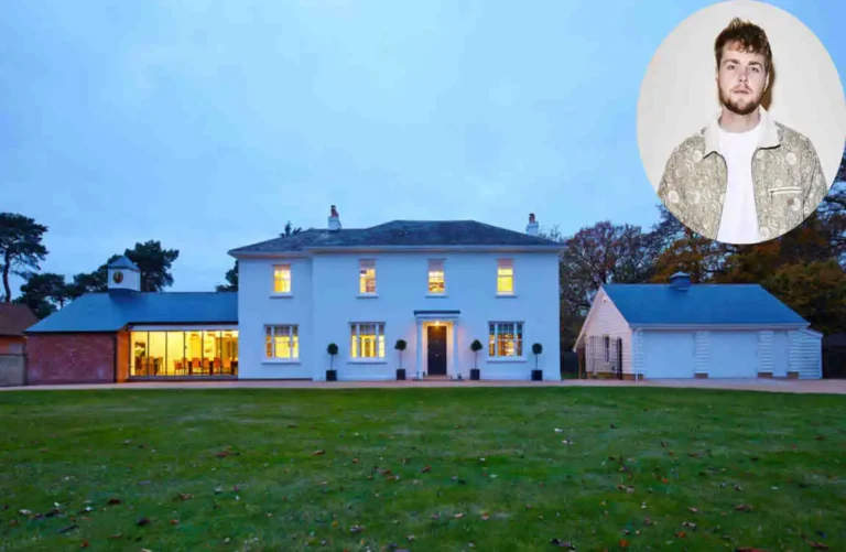 Inside Alex Warren’s House: A Dream Come True Alex Warren’s House