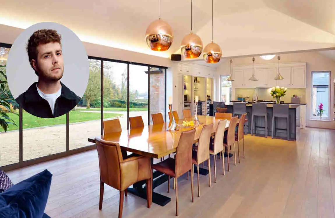 Alex Warren’s House