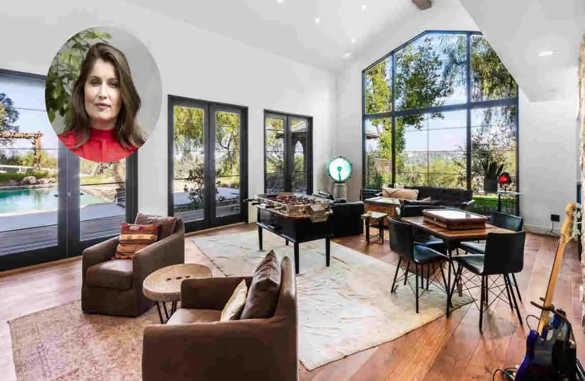 Laetitia Casta House