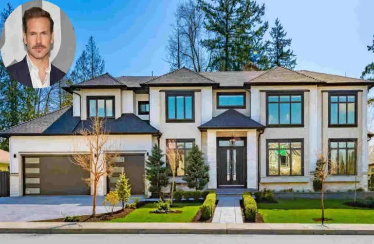 Matthew Davis's house