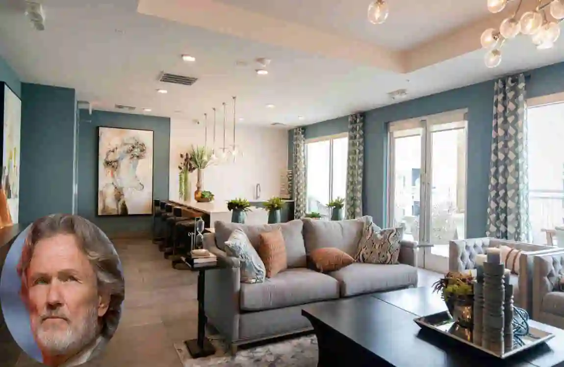 Kris Kristofferson House