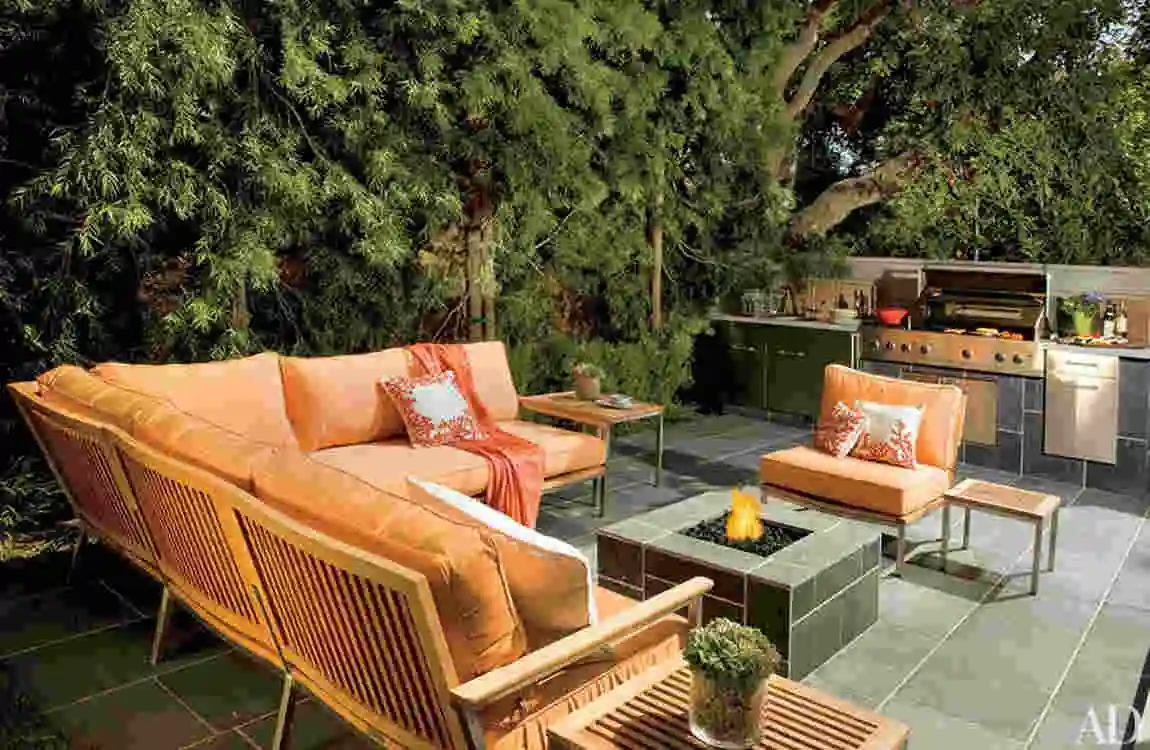 Celebrity House Outdoor Spaces